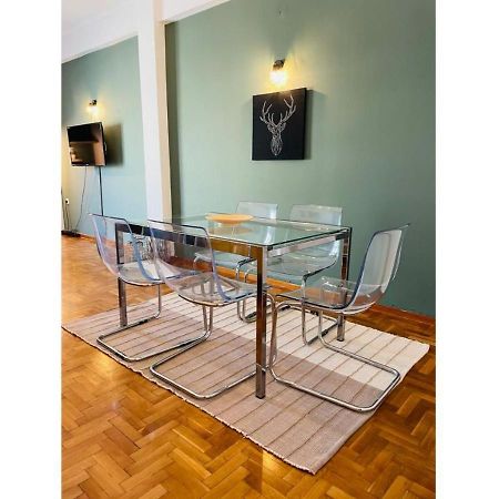 Cozy Apartment In Central Athens - Sleeps 6 Esterno foto