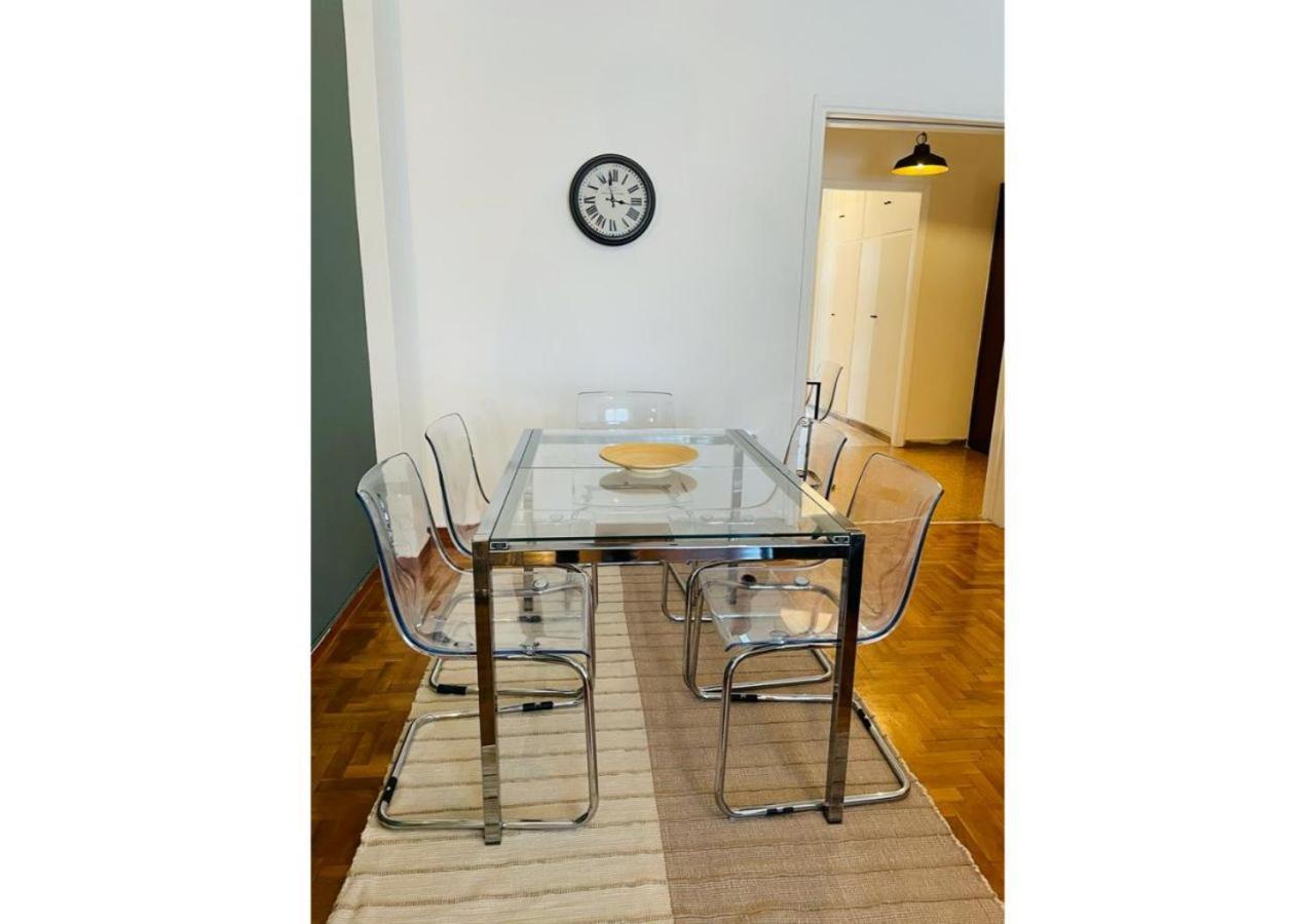 Cozy Apartment In Central Athens - Sleeps 6 Esterno foto